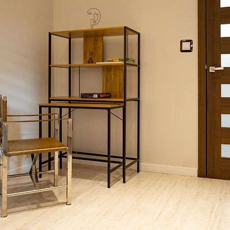 Lądek-Zdrój Apartament Z Historia, Klahra Myweek מראה חיצוני תמונה