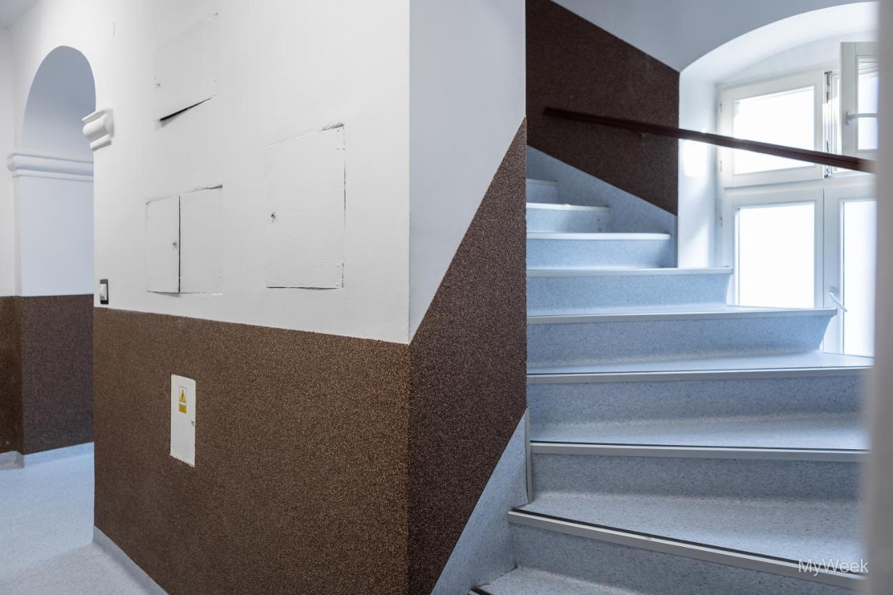 Lądek-Zdrój Apartament Z Historia, Klahra Myweek מראה חיצוני תמונה